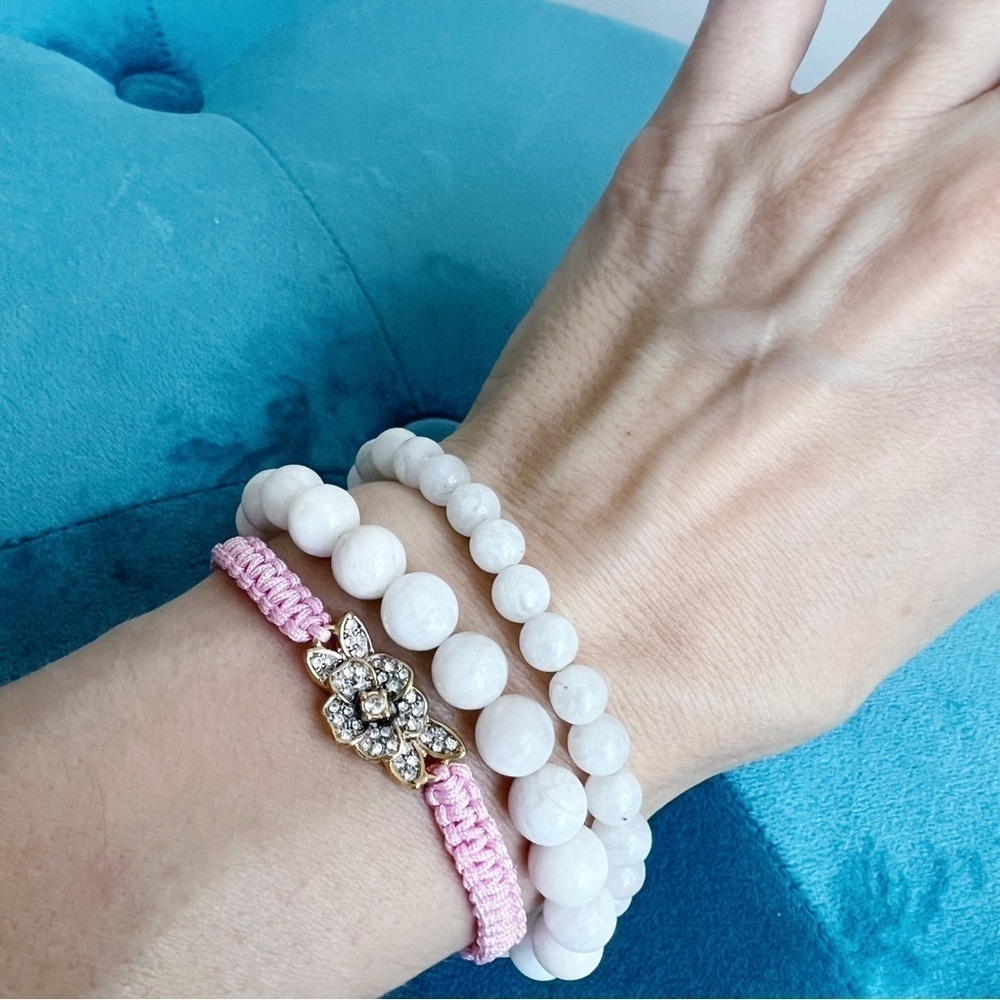 Juicy Couture Pave Flower Friendship Bracelet. NWT
